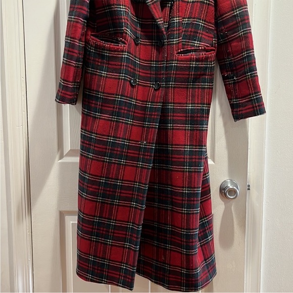 Beautiful 70% wool Reformation Middlebury long plaid coat, size Large - Picture 5 of 11